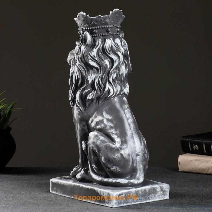 Копилка "Лев с короной" серый камень, 19х14х35см
